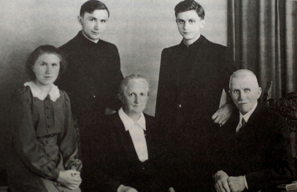 Lee más sobre el artículo Perfil biográfico de Joseph Ratzinger